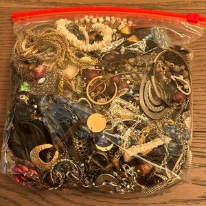 Large jewelry bag , vintage y2k & current mixed jewelry 84 pieces